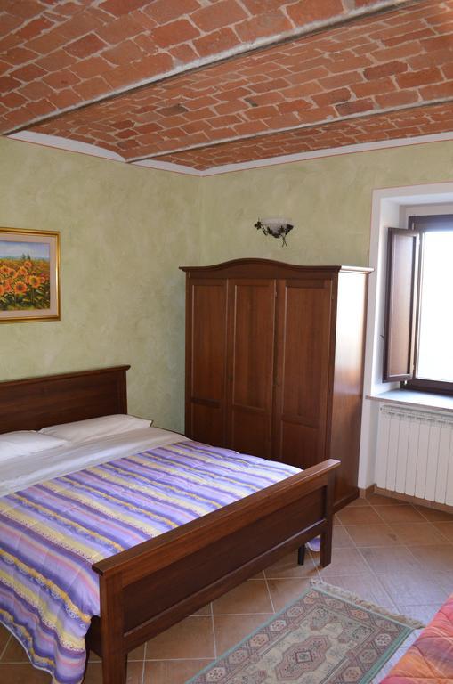 Agriturismo Campofelice Lombardore Habitación foto